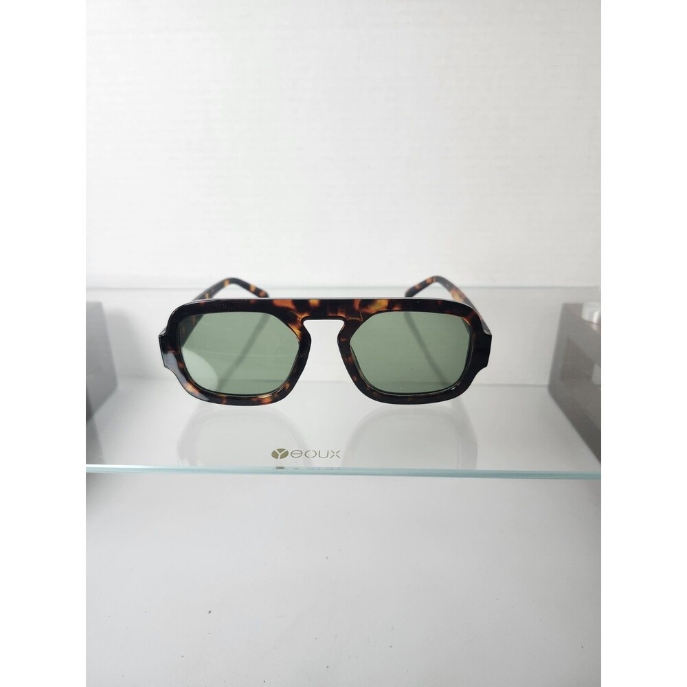2 Pairs Of Wowsun Over Sized Frames Sunglasses
